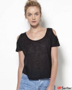 Camiseta mujer manga corta con hombros al aire personalizable