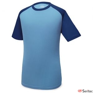 Camiseta técnica combinada en azul personalizada