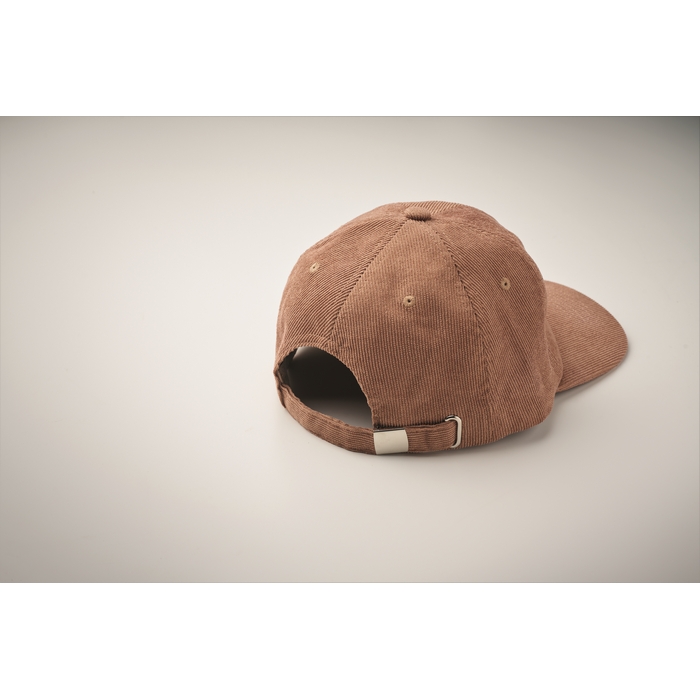 Gorra con visera plana de pana de 6 paneles