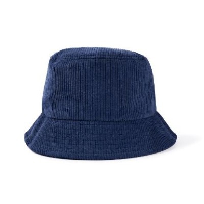 Gorro tipo bob en pana