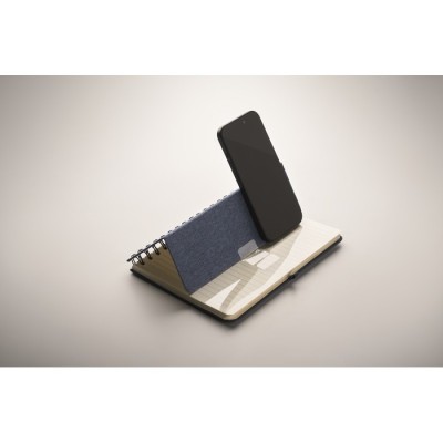 Libreta A5 con tapas con función soporte de móvil