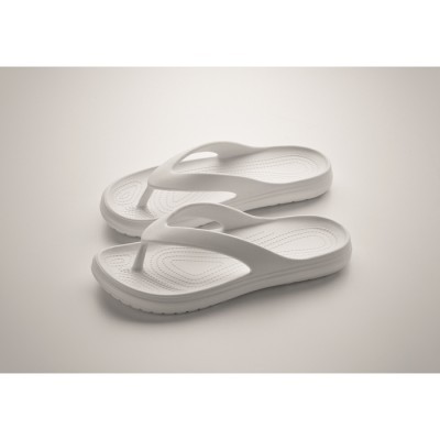 Chanclas de eva blancas o negras