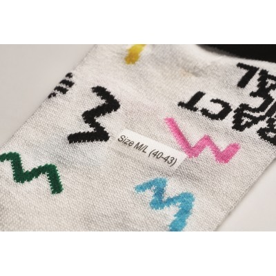 Calcetines tipo no-show fabricados en bambú con diseño jacquard