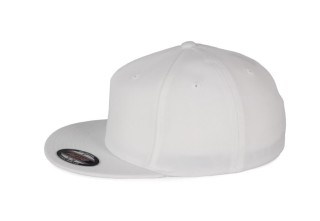 Gorra flexfit de 5 paneles con visera plana