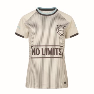 Conjunto deportivo raglan